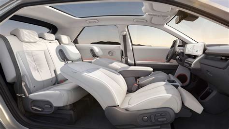 2024 Hyundai Ioniq 5 Interior - Inessa Catrina