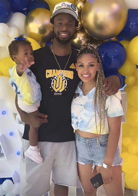 Andrew Wiggins parties at Warriors parade with girlfriend Mychal