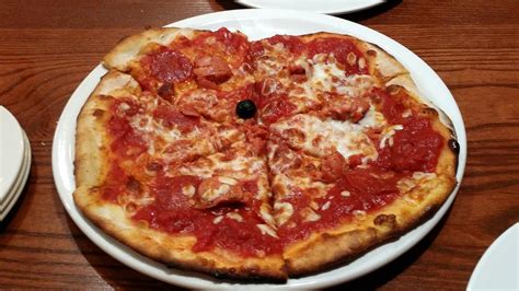 Pizza Quixote: Review: Bertucci's, Concordville PA