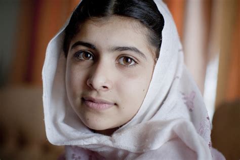 Malala Yousafzai Is the Youngest-Ever Winner of the Nobel Peace Prize | Vogue