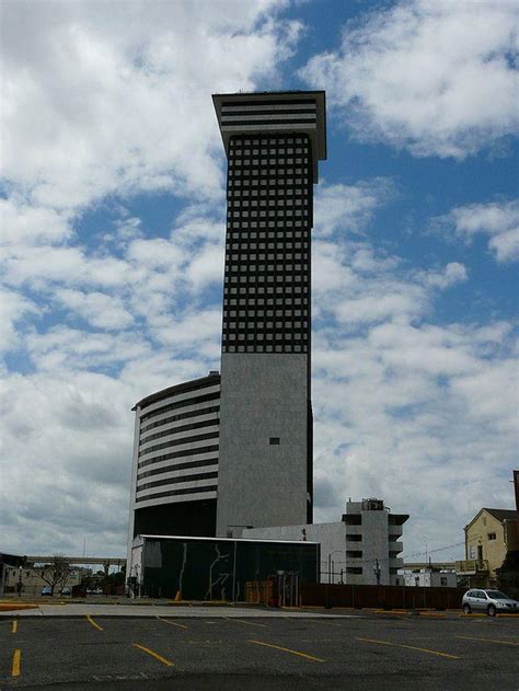 10 Abandoned Skyscrapers & Vast Empty Towers of the World - Urban Ghosts Media