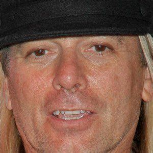 Robin Zander - Age, Family, Bio | Famous Birthdays