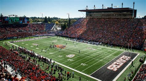 Oregon Sports for Every Season - Travel Oregon