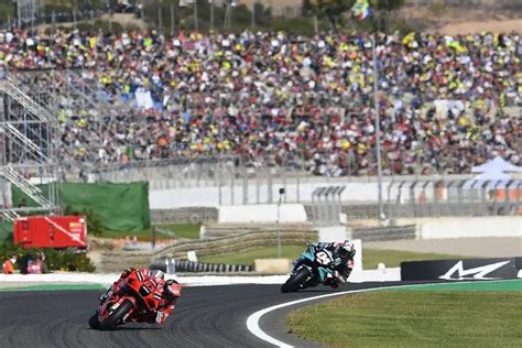 Best seats at the Valencia MotoGP - Know your options