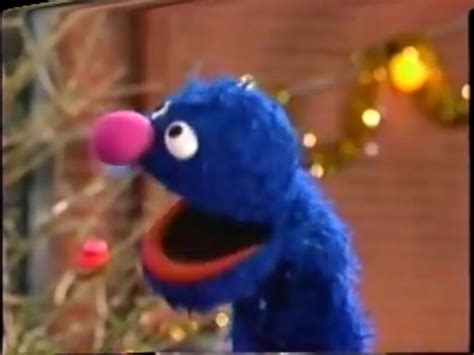 Grover in Elmo Saves Christmas | Sesame street, Muppets, Elmo