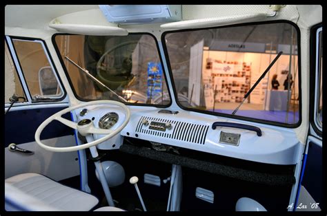 Interior VW T1 | alejandro LAX© Interior de una VW T1 en SIA… | Flickr