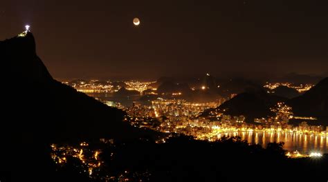 Rio by night-Christ, The Redeemer, moon and Sugarloaf | Flickr