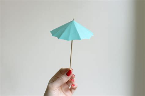 How-To: DIY Drink Umbrellas | Make: