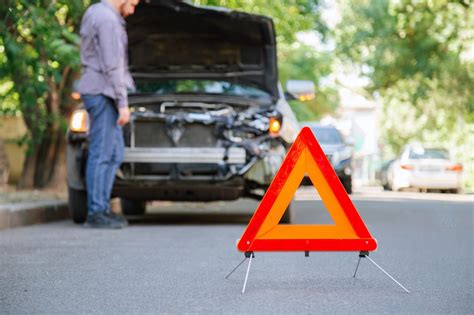 Can My Car Be Safely Towed By A Wheel Lift Tow Truck? - Premio Towing Company Dallas TX