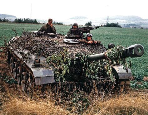 SI VIS PACEM, PARA BELLUM: Il Kanonenjagdpanzer, conosciuto anche come Jagdpanzer Kanone 90mm o ...