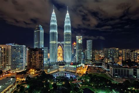 KLCC Wallpapers - Top Free KLCC Backgrounds - WallpaperAccess