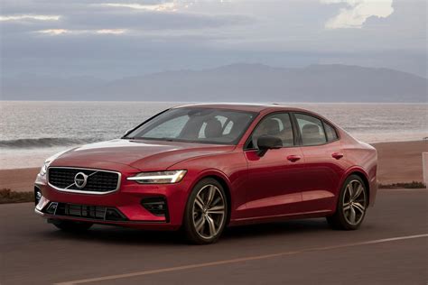 2021 Volvo S60 Recharge Trims & Specs | CarBuzz