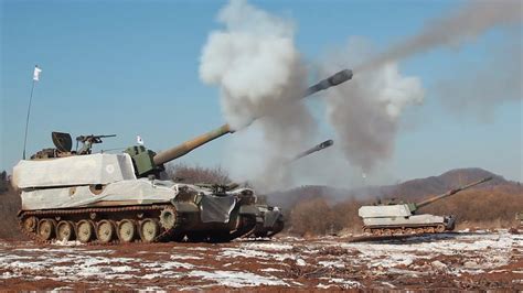 K9 Thunder Self-Propelled Howitzer in Action - YouTube