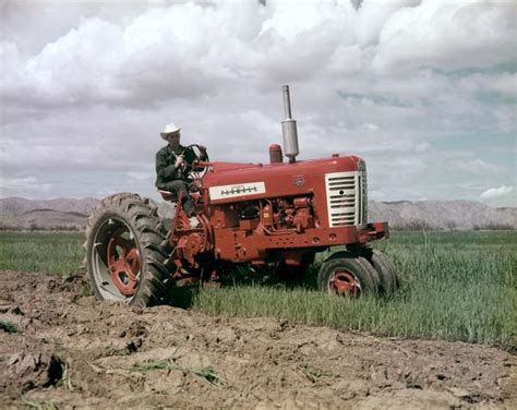 Farmall 450 Diesel Tractor | Photograph | Wisconsin Historical Society