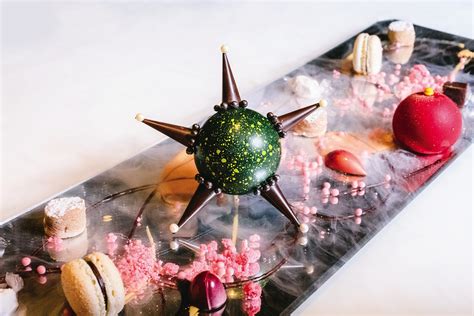 The Bazaar by José Andrés at SLS Hotel Beverly Hills Offers Artistic Dessert for the Holidays