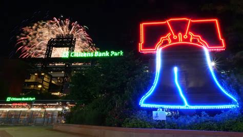 phillies fireworks citizens bank park｜TikTok Search - oggsync.com