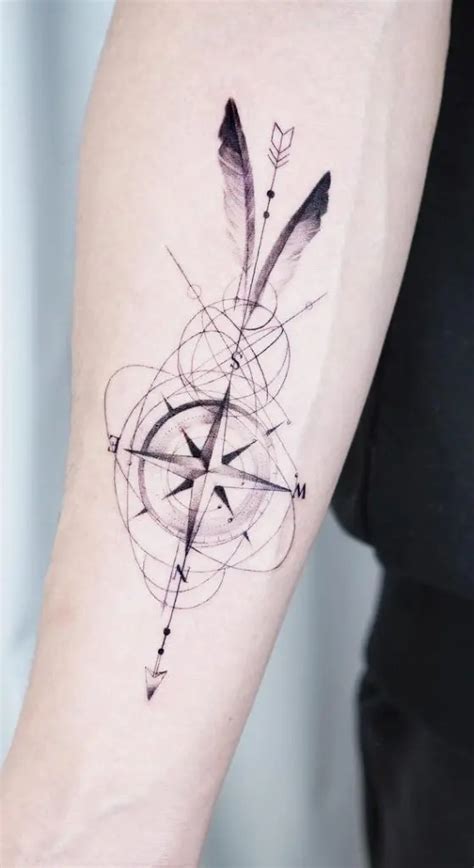 20+ Unique Compass Rose Tattoo Ideas | Compass rose tattoo, Compass tattoo design, Geometric tattoo