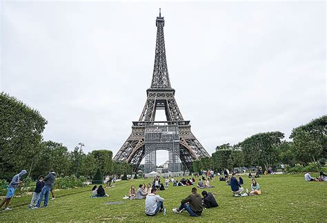 Eiffel Tower reopens after 9 months | News, Sports, Jobs - Altoona Mirror