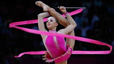 Russia's Kanaeva wins 2nd rhythmic gymnastics gold | CBC Sports