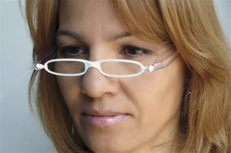 women's white framed eyeglasses free image | Peakpx