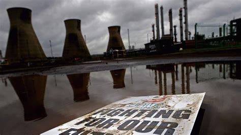 Grangemouth Refinery Workers 'Reject Deal' | UK News | Sky News