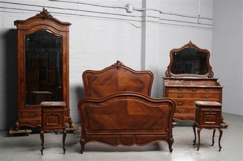 BEAUTIFUL FRENCH ANTIQUE VICTORIAN CIRCA 1880 BEDROOM SET - 14BE1290 | French antiques, Bedroom ...