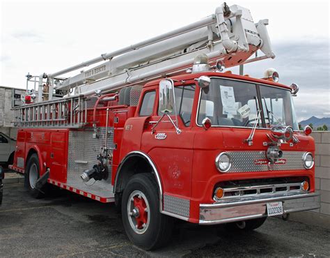 Ford Fire Truck | 1963 Ford C-Series fire truck with a Pitma… | Flickr