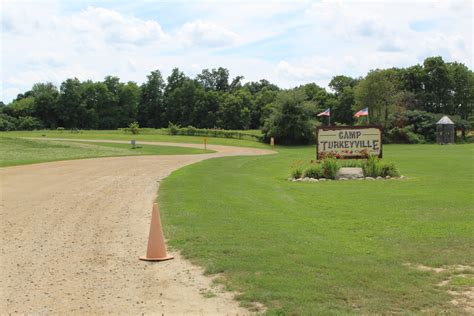 TOUR AMERICA 2022, CAMP TURKEYVILLE RV RESORT, MARSHALL, MI – "On The Road of Retirement"