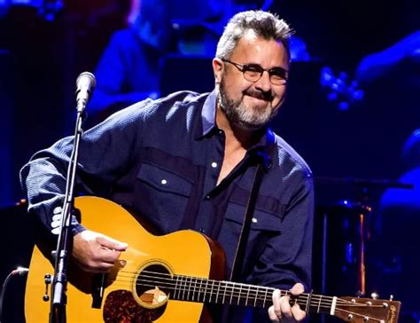 Top 10 Vince Gill Songs - ClassicRockHistory.com