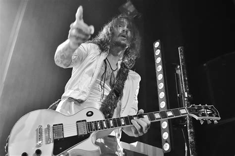 The Darkness-DSC_6546_00001 - Reverb Magazine Online