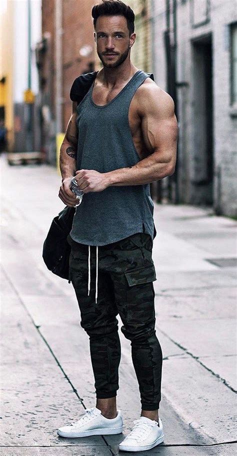 Sport Sexy Gym Outfits That Complement Your Body Sport Style, Gym Style Mens, Sport Outfits ...