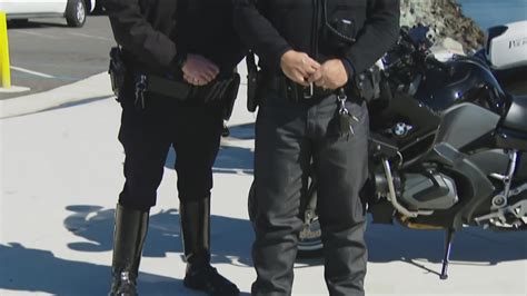 San Diego Police add new Kevlar uniforms for motorcycle officers | cbs8.com