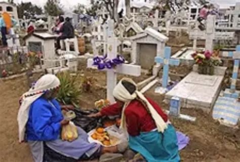 Día de los difuntos conserva la tradición del Ecuador 2024