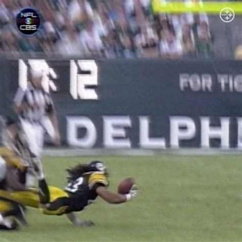 Highlight: Troy Polamalu Interception vs. Eagles | Who remembers this grab by Troy Polamalu⁉️ 🤯 ...