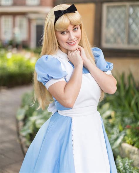 Pin by Levi Kelley on A Disney Parks Characters | Alice cosplay, Disney face characters, Disney ...