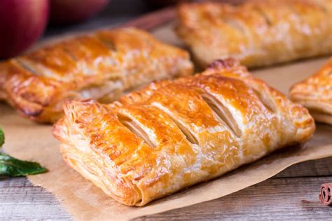 How to Make the Best and Simple Apple Turnover Recipe for Dessert – KITCHENATICS – Kitchen ...