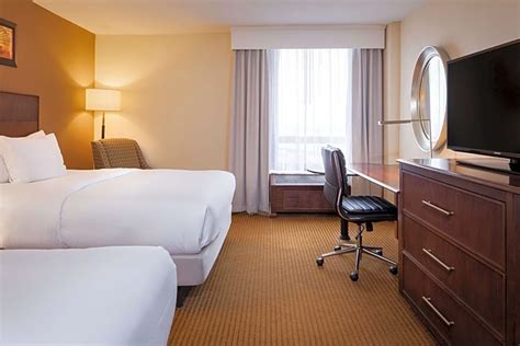 DoubleTree By Hilton Philadelphia Airport