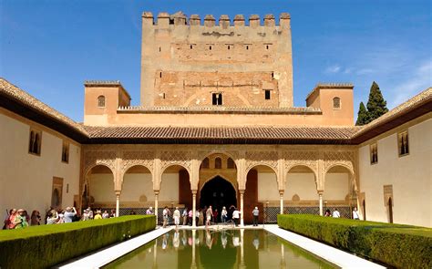 Book Alhambra Tickets: Entry + Audioguide with Nasrid Palaces [2021 ...