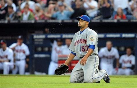 Mets' Johan Santana drubbed in 9-3 loss to the Atlanta Braves - nj.com