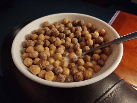 CCC: Reese’s Puffs – Review – The Nugget