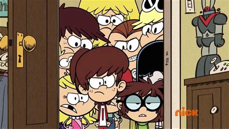 Lynn loud and loud sisters : r/theloudhouse