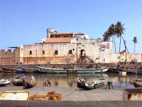 Allotey Godwin: Elmina Castle in perspective