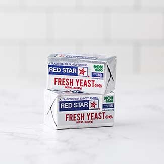 Red Star® Fresh Cake Yeast: Traditional Home Baker's Yeast