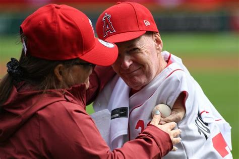 Tom Willis throws out 30th first pitch at Angel Stadium