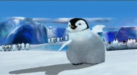 Image - Baby Gloria cheering on Mumble in Happy Feet game.PNG | Happy ...