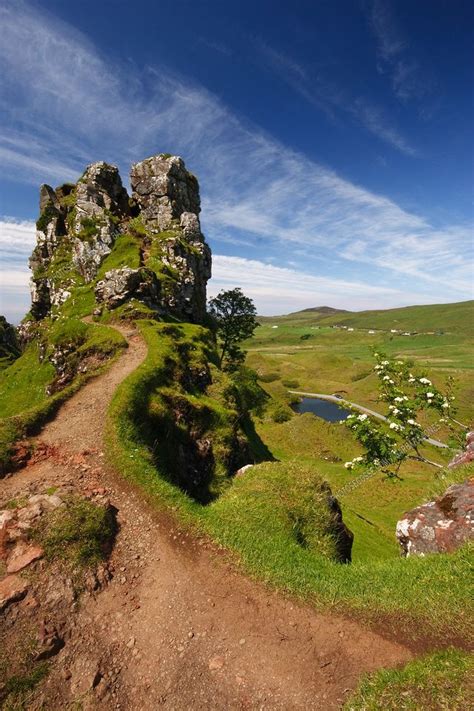 Fairy Glen, by Uig, Isle of Skye. Scotland. | Viaggi