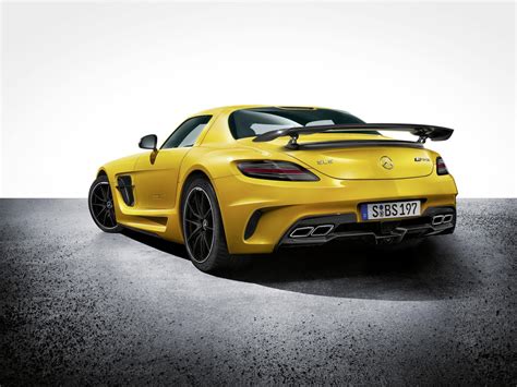 Mercedes SLS AMG Black Series Unveiled - autoevolution