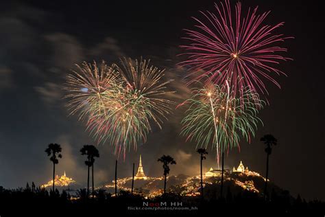 Fireworks Festival at Phra Nakhon Khiri Historical Park, T… | Flickr