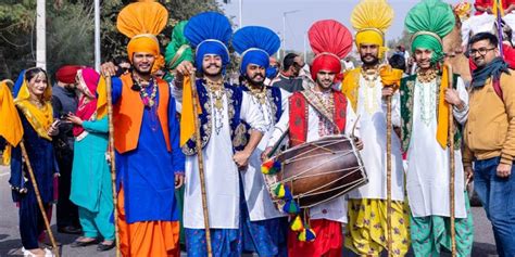 Vaisakhi in 2024/2025 - When, Where, Why, How is Celebrated?