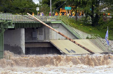 Tropical Storm Lee Flooding Gallery : NPR